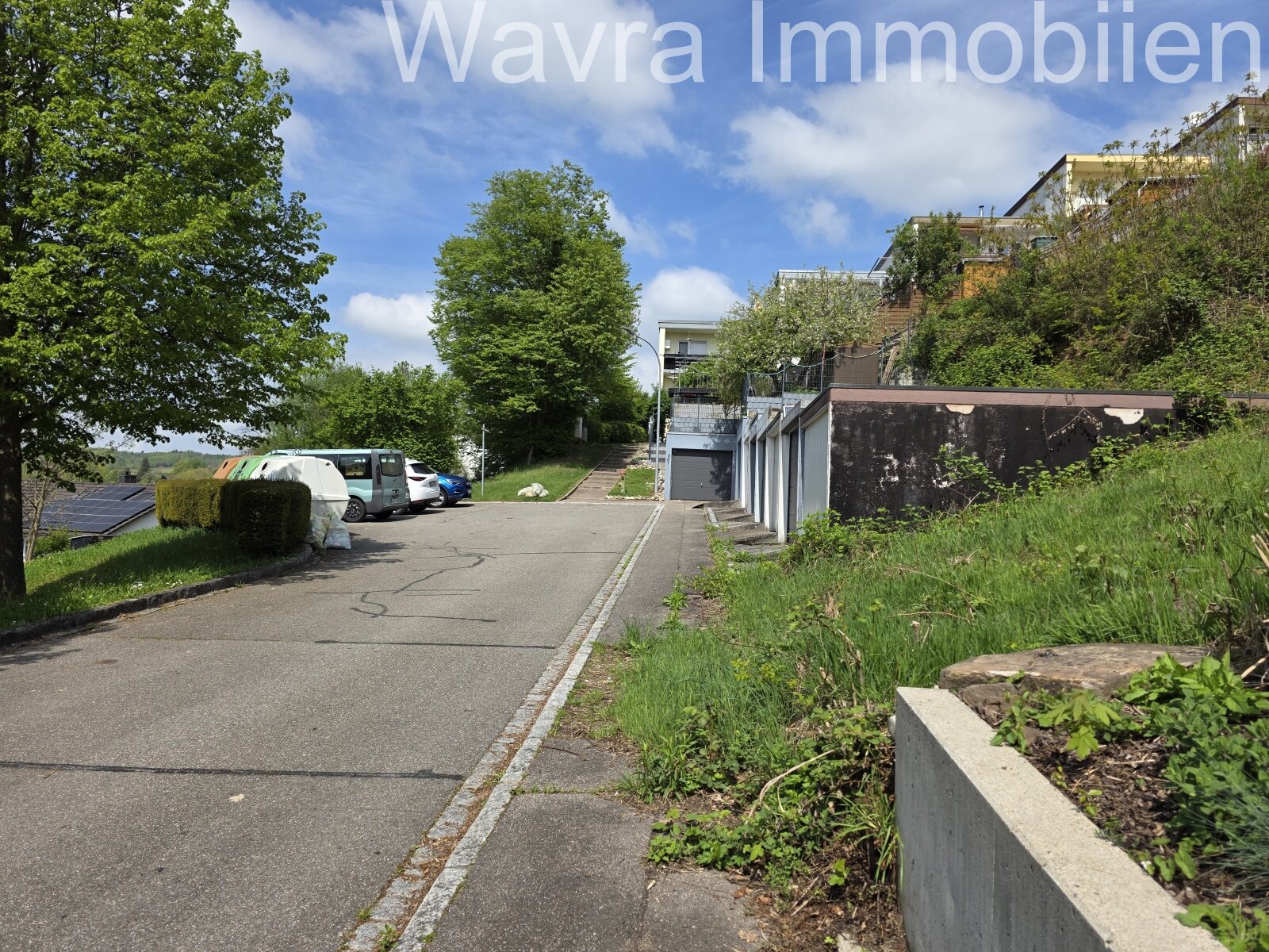 Hanggrundstück mit Weitblick in Steinen (DJ1) — Am Ende der Straße ist dieses wunderschöne Hanggrundstück gelegen